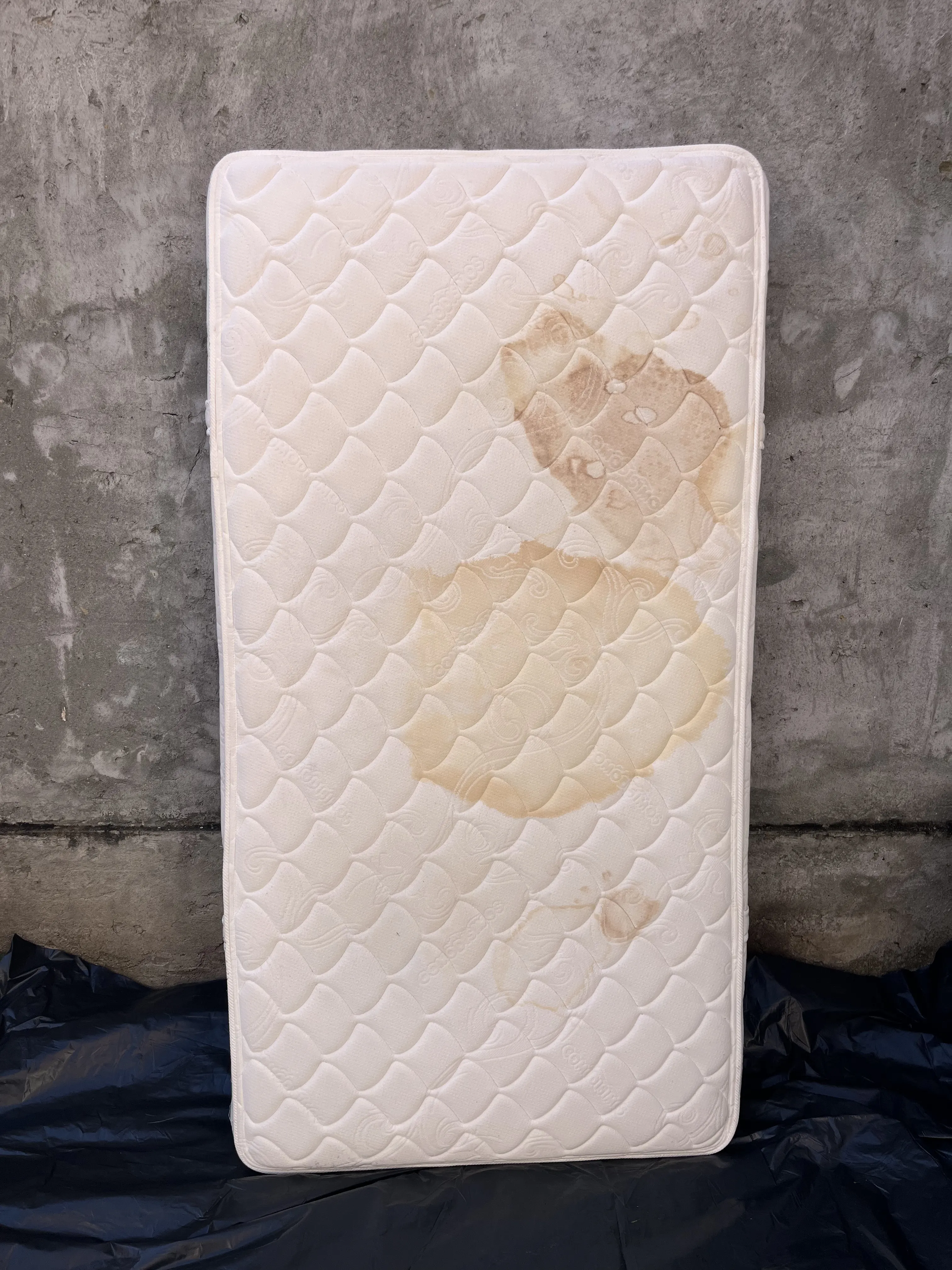 Antes - Colchón sucio